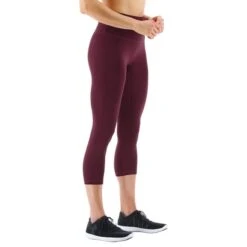 Calzamaglia TYR Base Kinetic 3/4 High Rise Rosso Scuro Donna -Tyr tyr fttmrs3a934 005