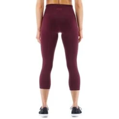 Calzamaglia TYR Base Kinetic 3/4 High Rise Rosso Scuro Donna -Tyr tyr fttmrs3a934 006